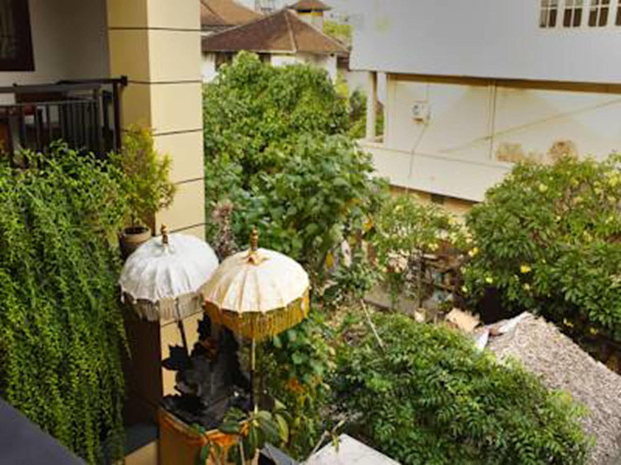 Graha Chania Legian Kuta Lombok Kültér fotó